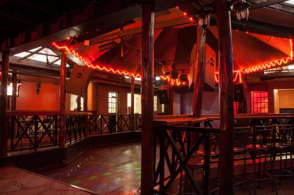Blue Hut Hotel Nairobi Dış mekan fotoğraf