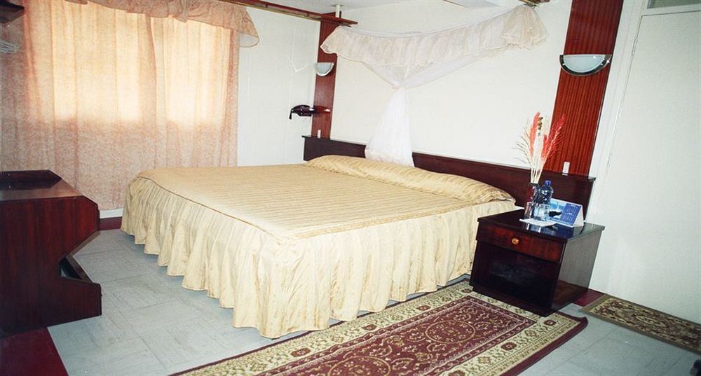Blue Hut Hotel Nairobi Dış mekan fotoğraf